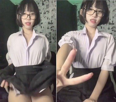 Em học sinh dáng ngon địt phọt
