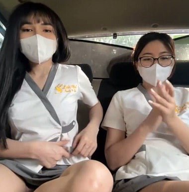 Đôi bàn tay nghịch nghịch tạo nên buổi lái xe đáng nhớ của anh tài xế